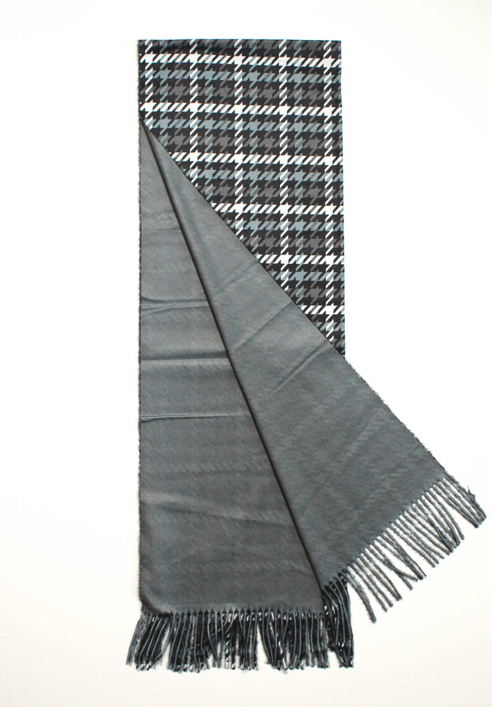 Mae Mini Houndstooth Flannel Scarf