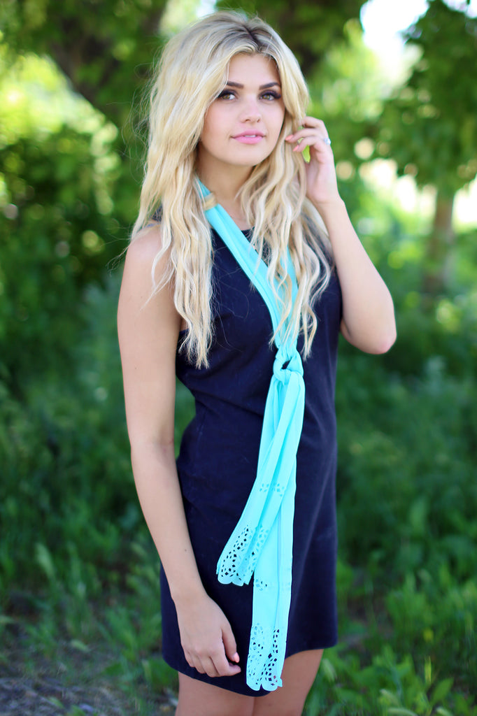 Cut It Out Scarf Mint With Model